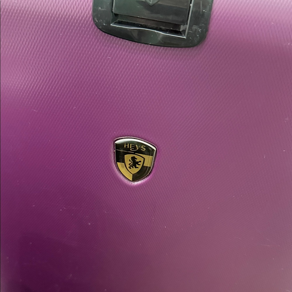 2 Piece Set Of Heys Hardside Spinner Luggage In Purple. Carry On And Checked Bag - Picture 3 of 16